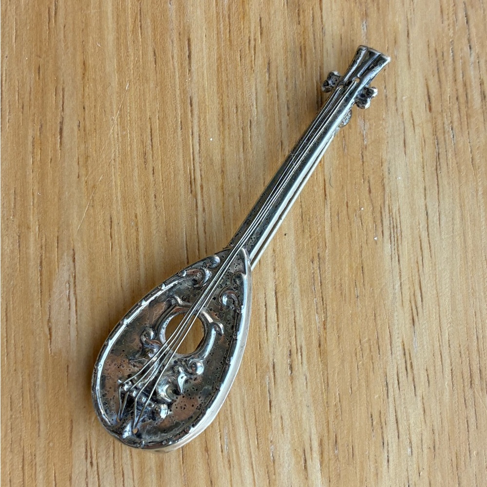 Vintage Sterling Silver Mandolin Brooch Pin